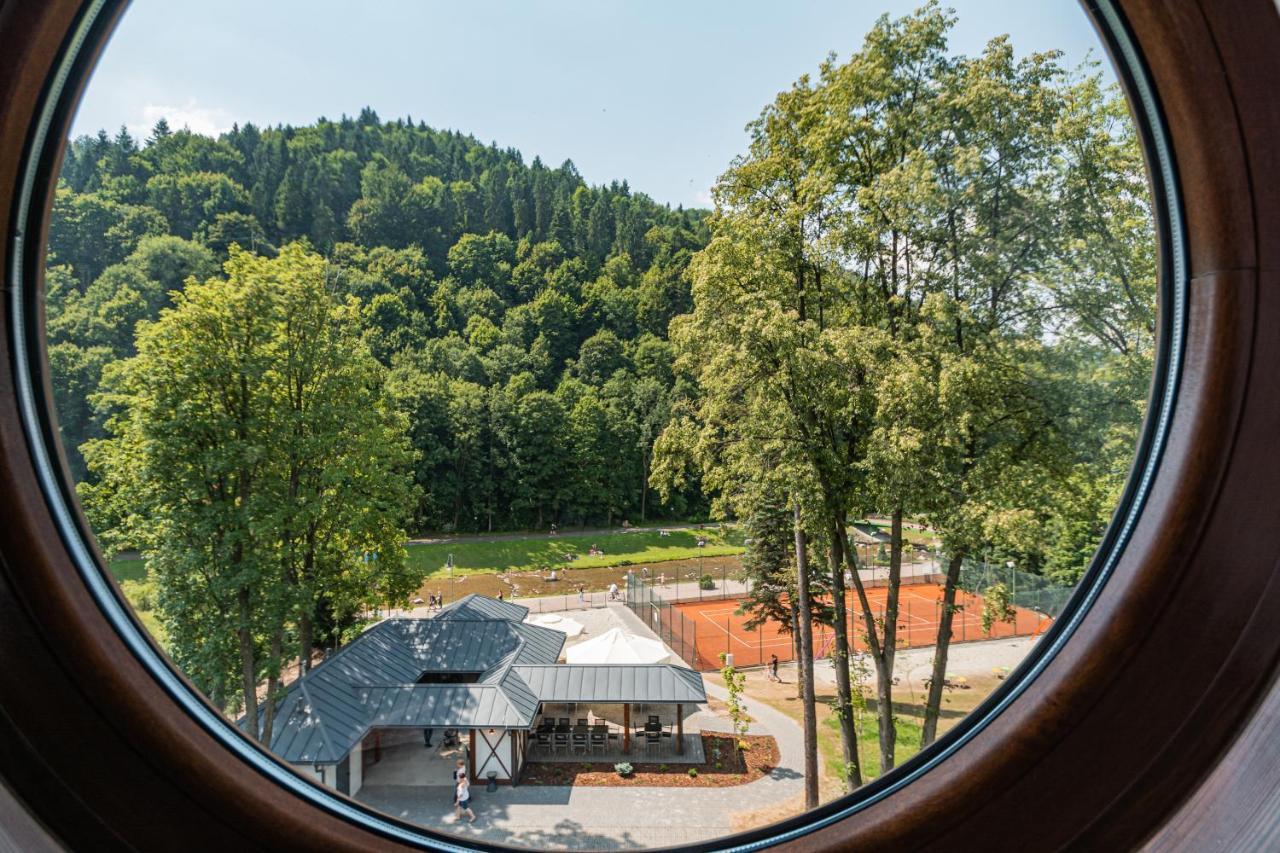 Szczawnica Park Resort & Spa المظهر الخارجي الصورة View from the observation tower