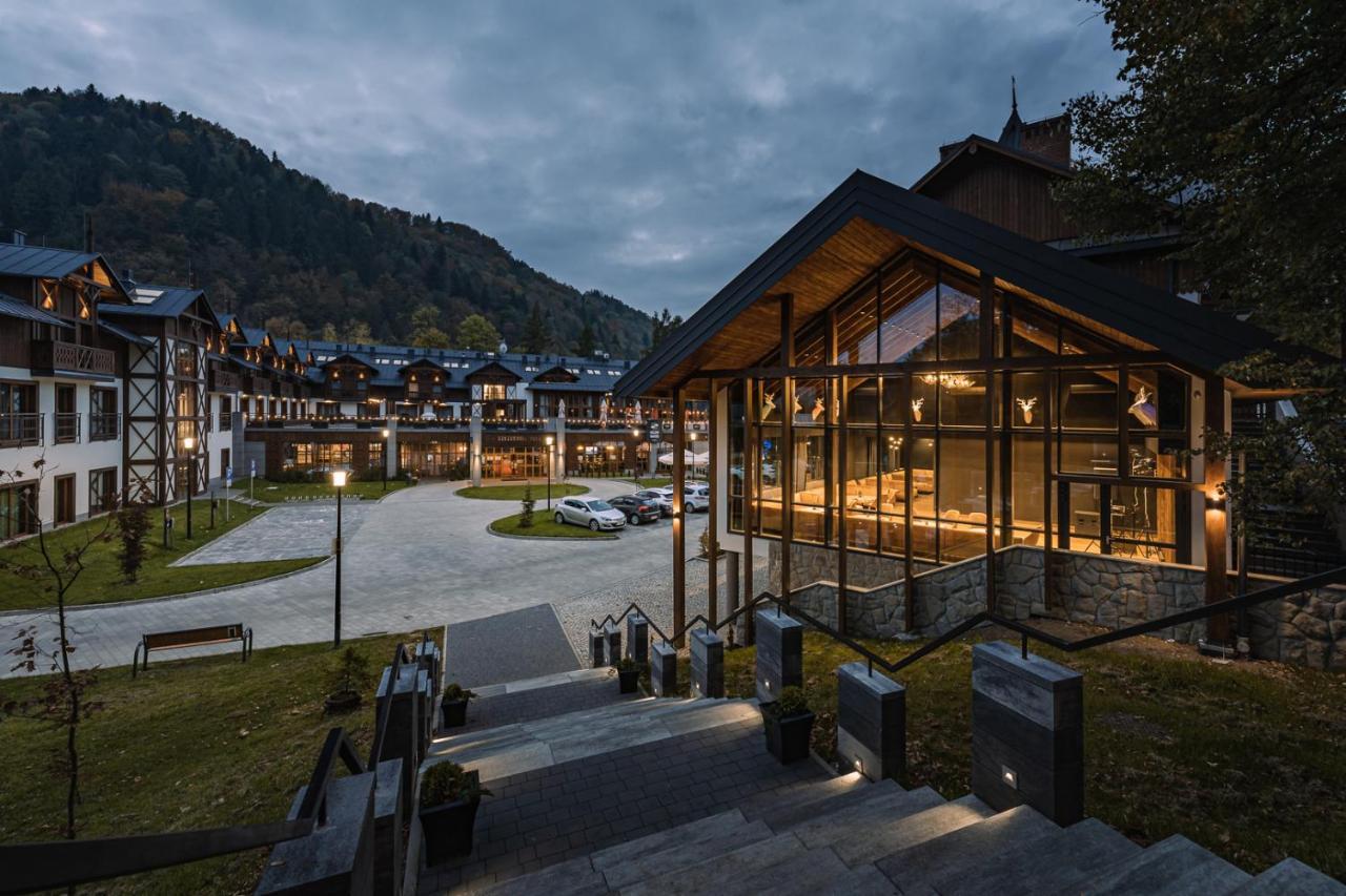 Szczawnica Park Resort & Spa المظهر الخارجي الصورة The center of the resort